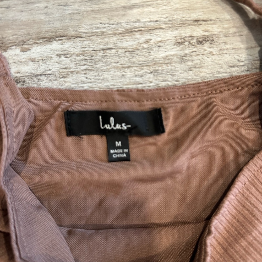 Lulu's Taupe Ribbed Top - Picture 2 of 2